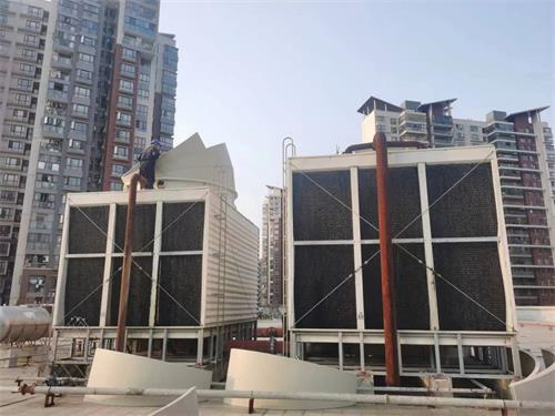 閉式冷卻塔計算過程中含濕量是關鍵(閉式冷卻塔補水