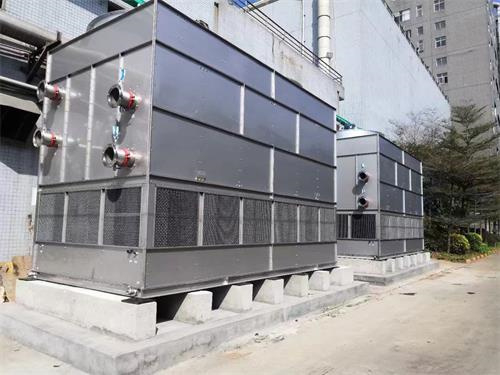 開式冷卻塔中空調循環水管道如何布置？？(開式冷卻塔原理)